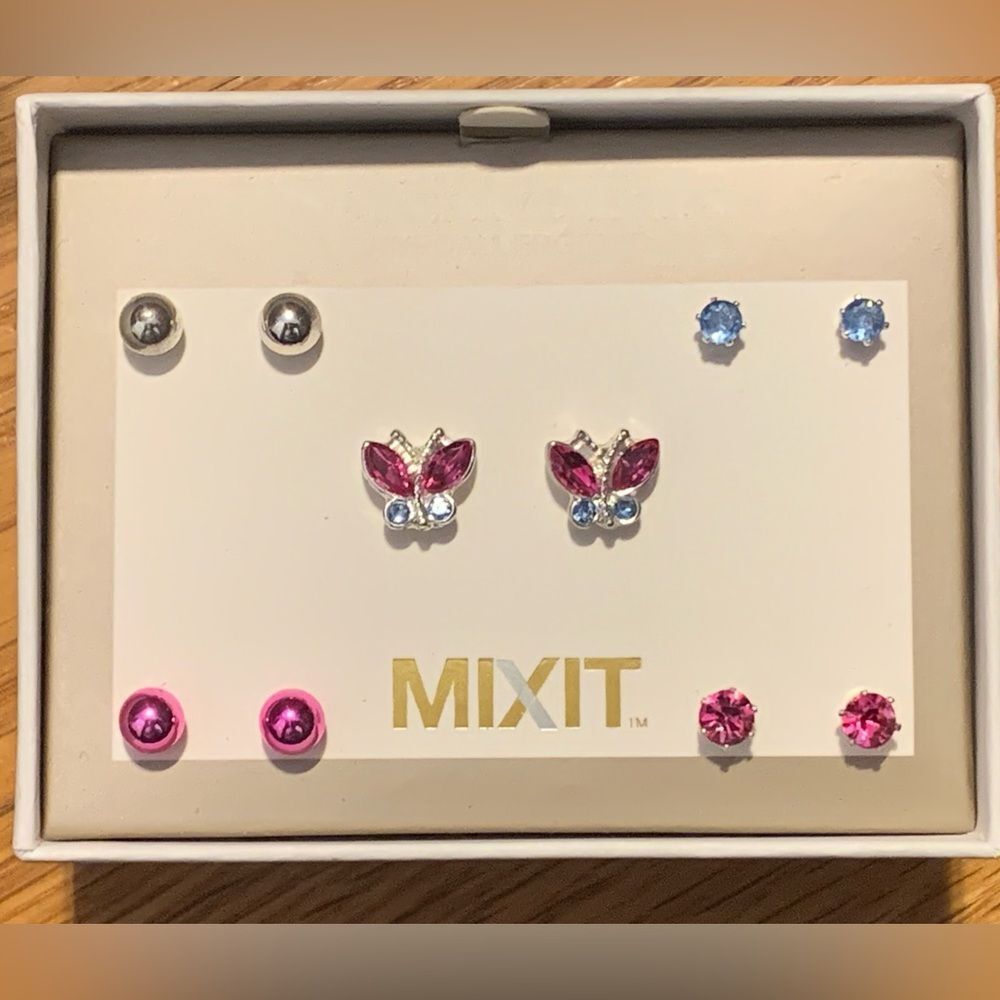 Mixit Butterfly Earrings Gift Box Studs Silver